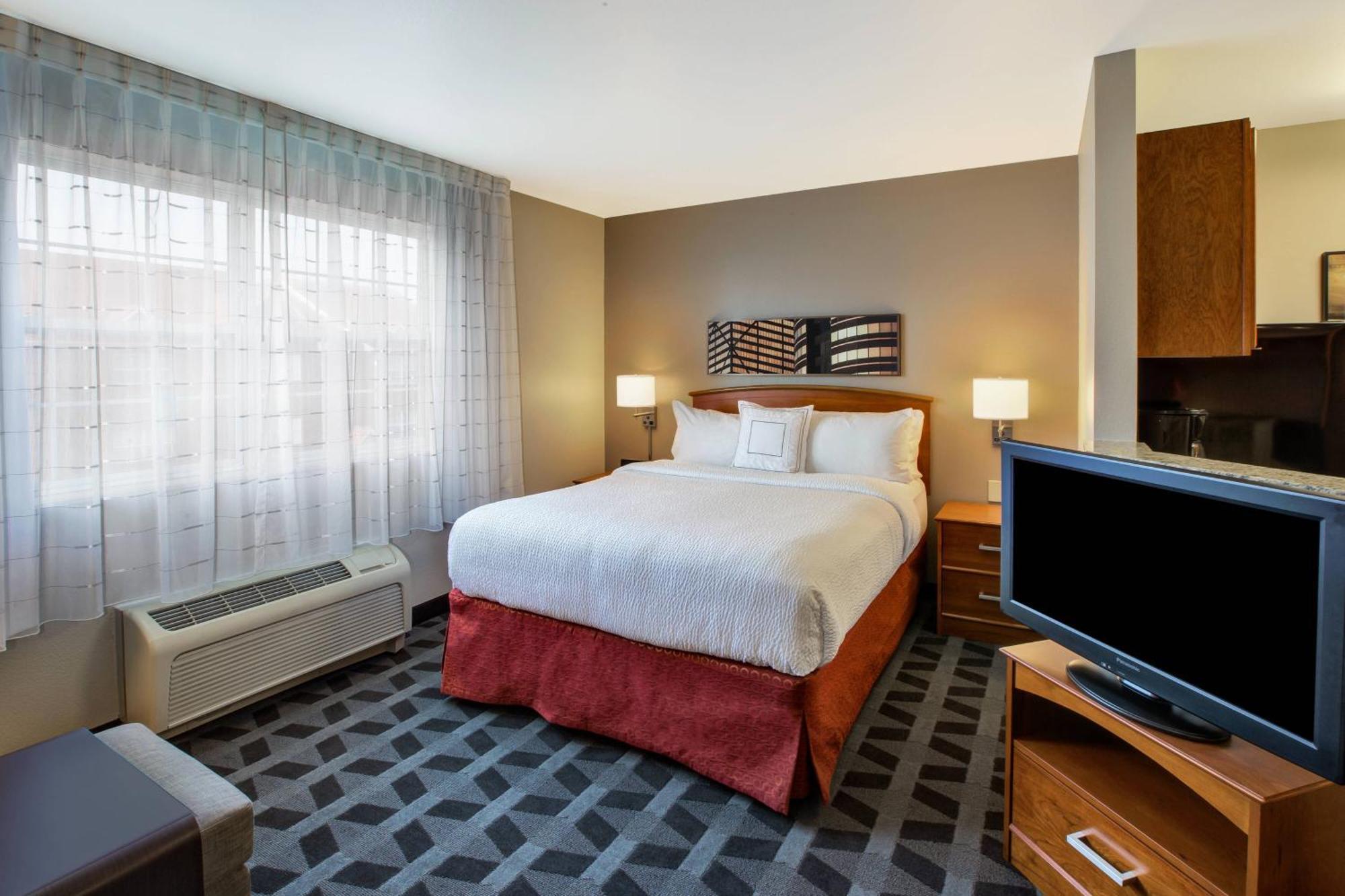 Towneplace Suites By Marriott Detroit Livonia Dış mekan fotoğraf